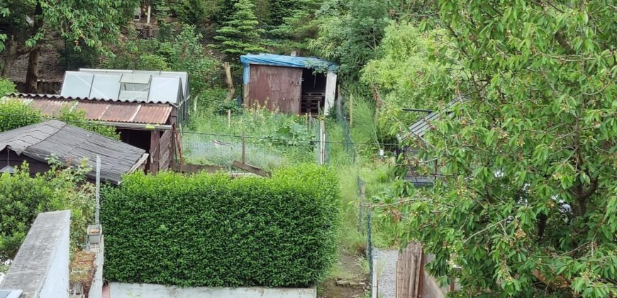 Maison pleine de potentiel 2 chambres + grenier aménageable